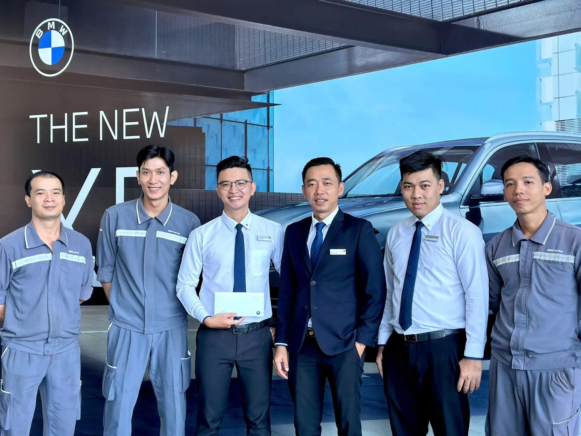 Nhân sự Tư vấn dịch vụ của THACO AUTO Cần Thơ tiếp tục được vinh danh tại Peugeot CSI và BMW VoC Quý II năm 2024